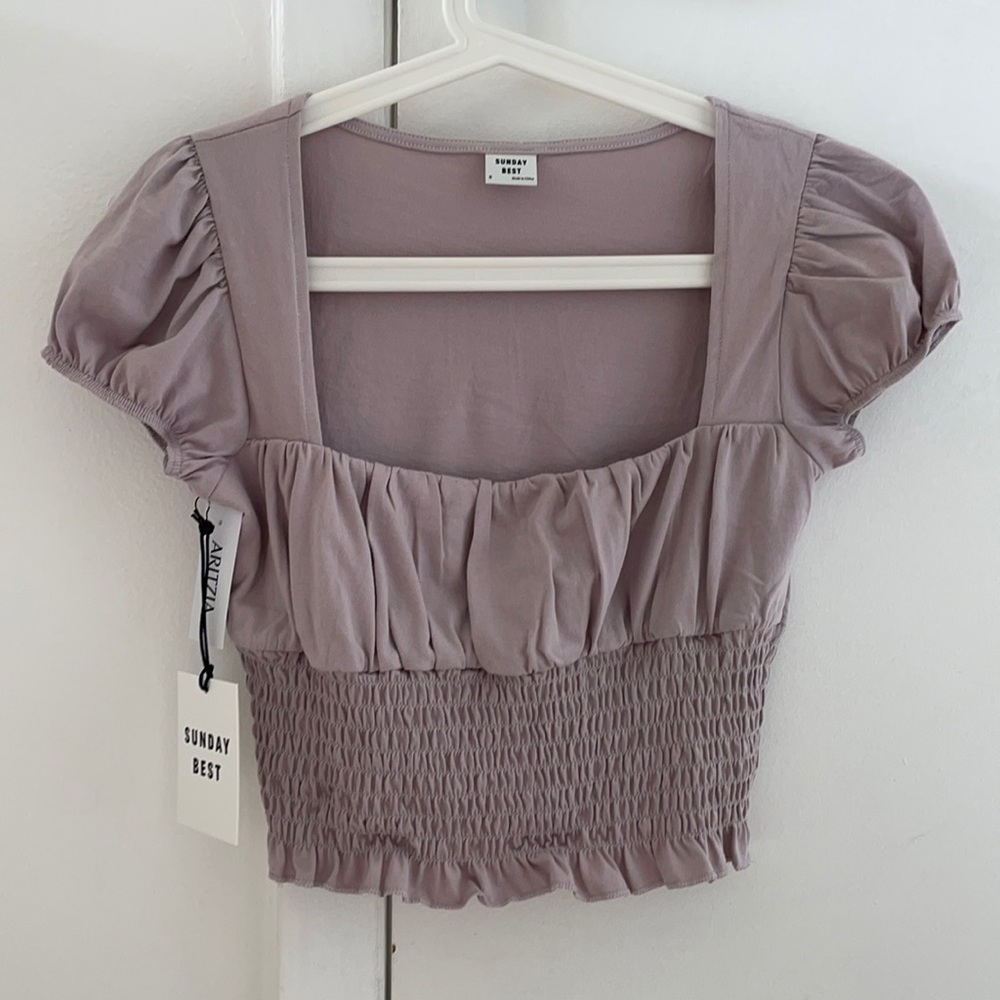 Aritzia Sunday Best Luma T-Shirt in Mauve, size Small.